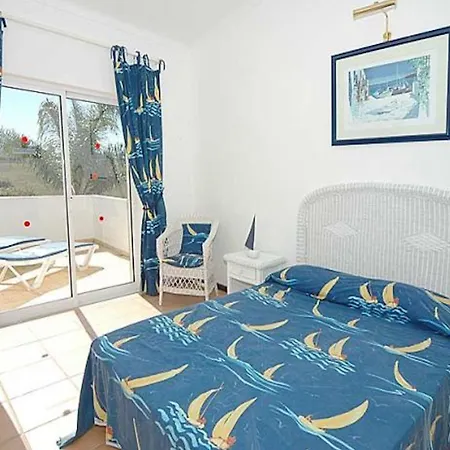 Charming Gale Gwenda 3 Bedrooms Close To *